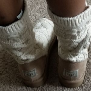New pair of Uggs never been worn